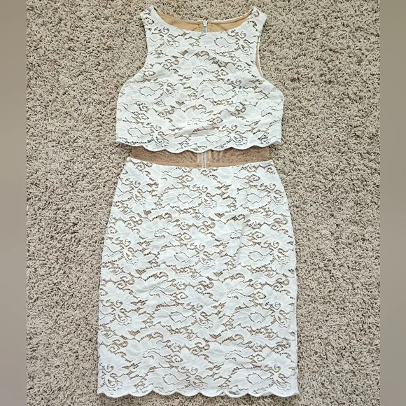 Bailey 44 White Lace Desert Moon Dress - size 4 - Picture 2 of 12